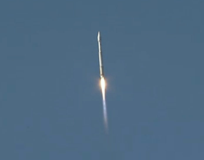 Atlas 5 Rocket With Landsat Payload Launches