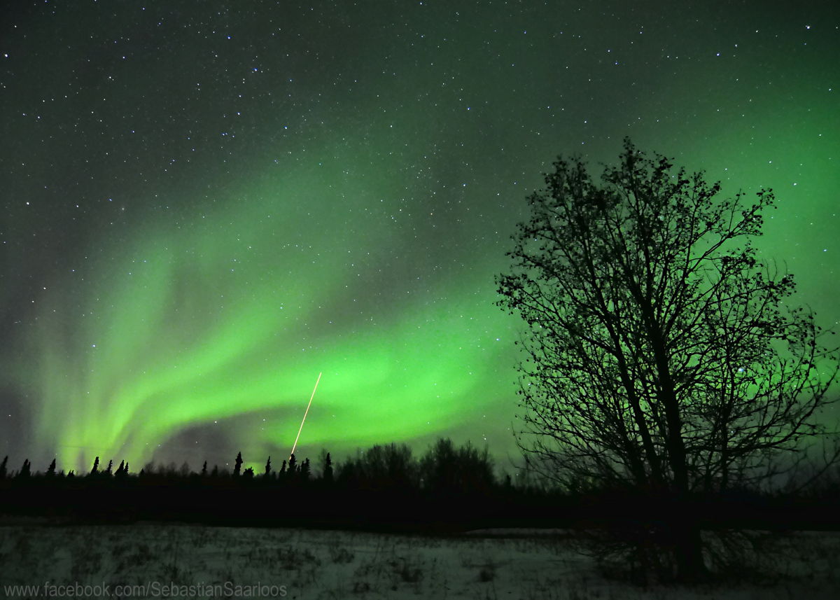 NASA VISIONS Rocket Flies Into Alaskan Aurora