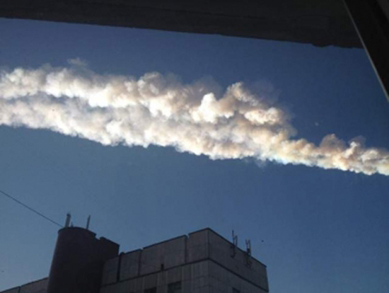 Meteor Streaks Over Russia, Explodes (Photos)