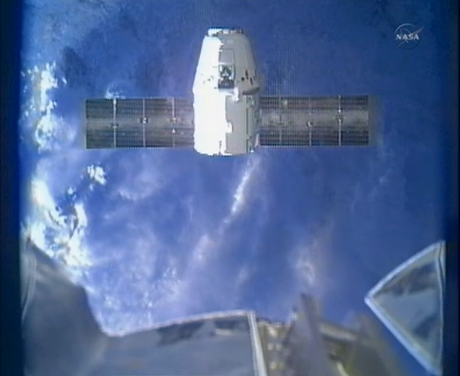 Dragon Capsule Nears Space Station: CRS-2