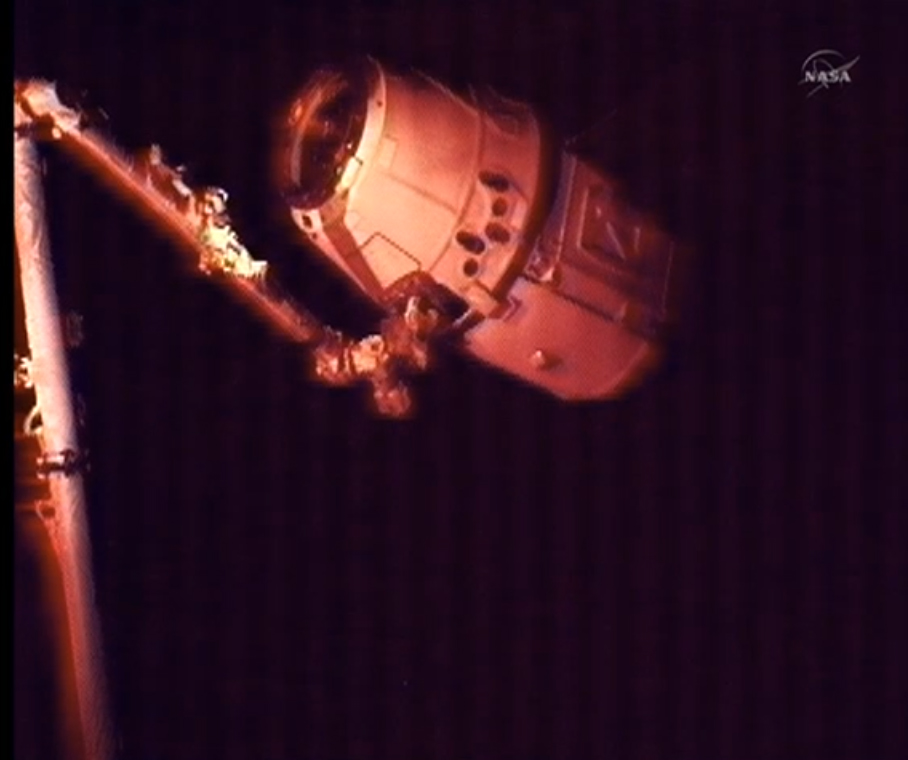 SpaceX Dragon in Darkness: CRS-2
