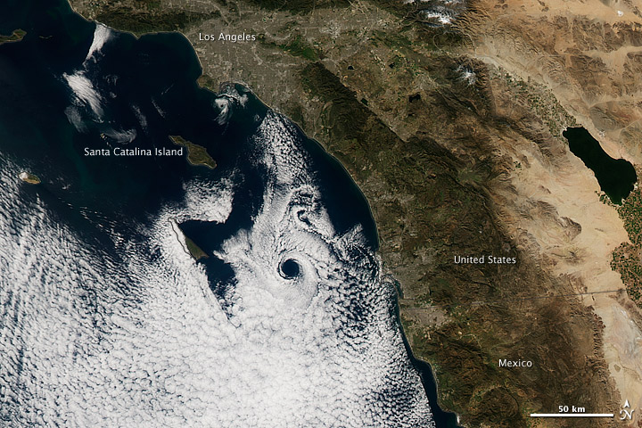Space Snapshot Reveals California's Catalina Eddy