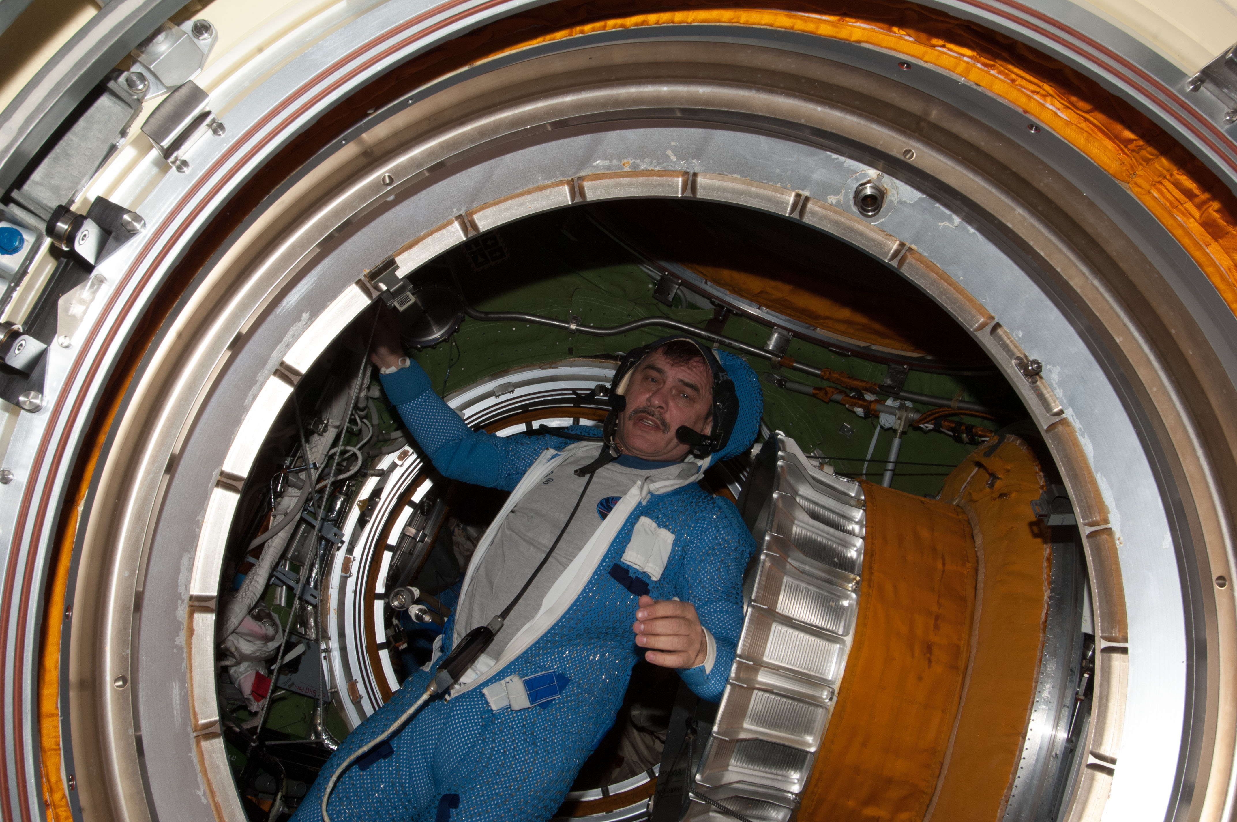 Russian cosmonaut Pavel Vinogradov Ready For Spacesuit