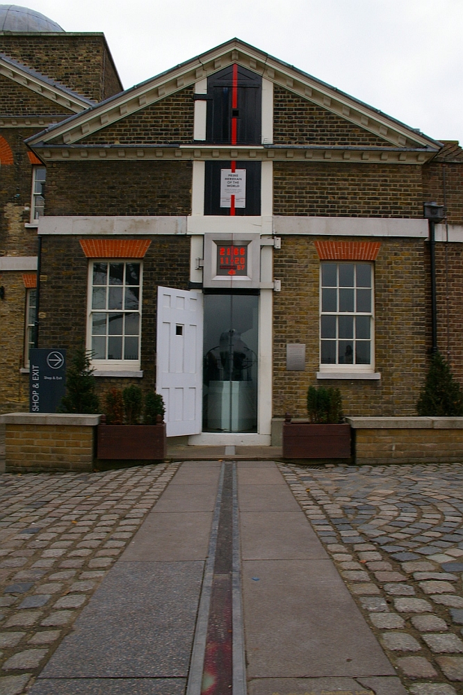 Royal Observatory: Where East Meets West