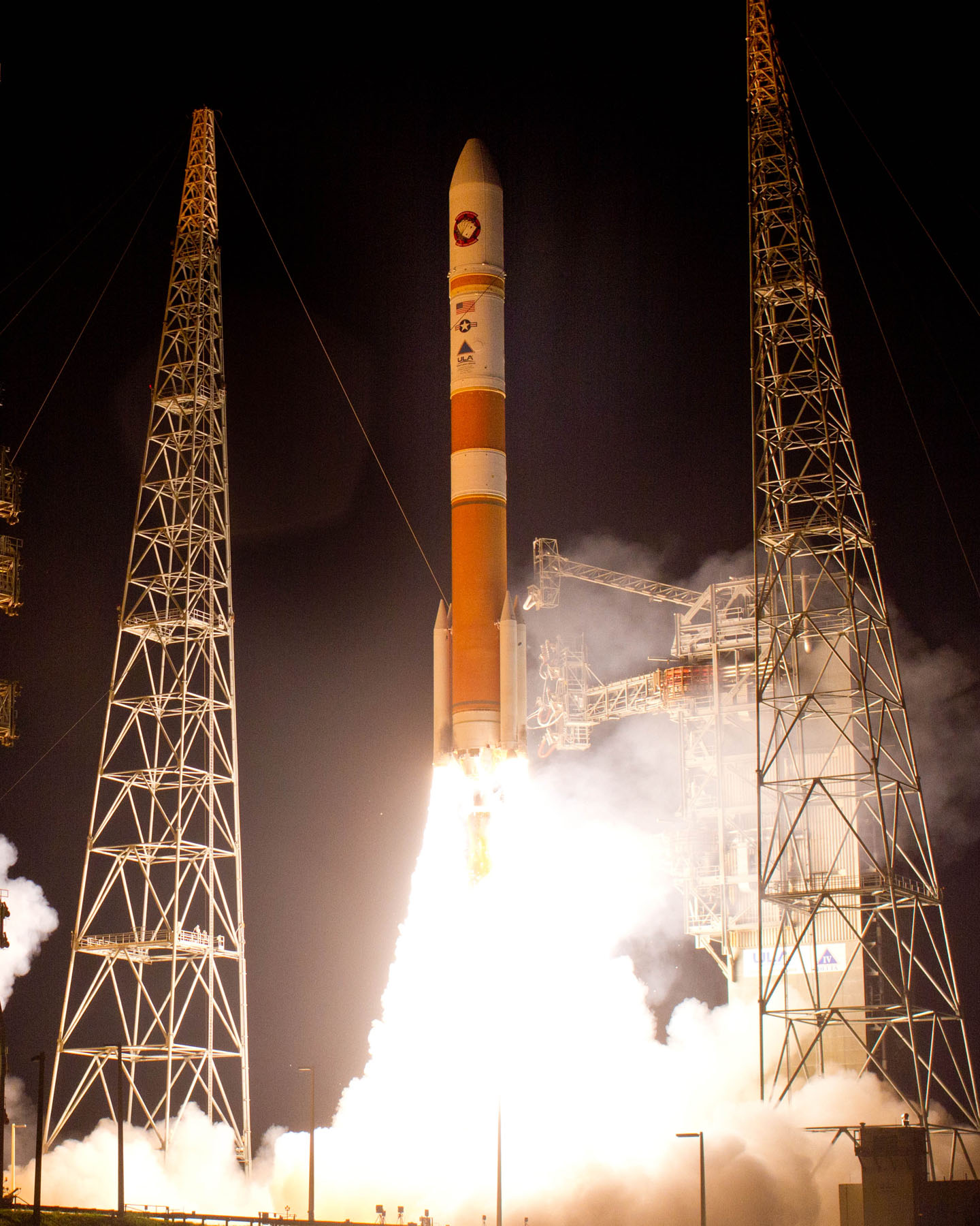 Night Launch: Delta 4 Rocket & WGS-5 Satellite