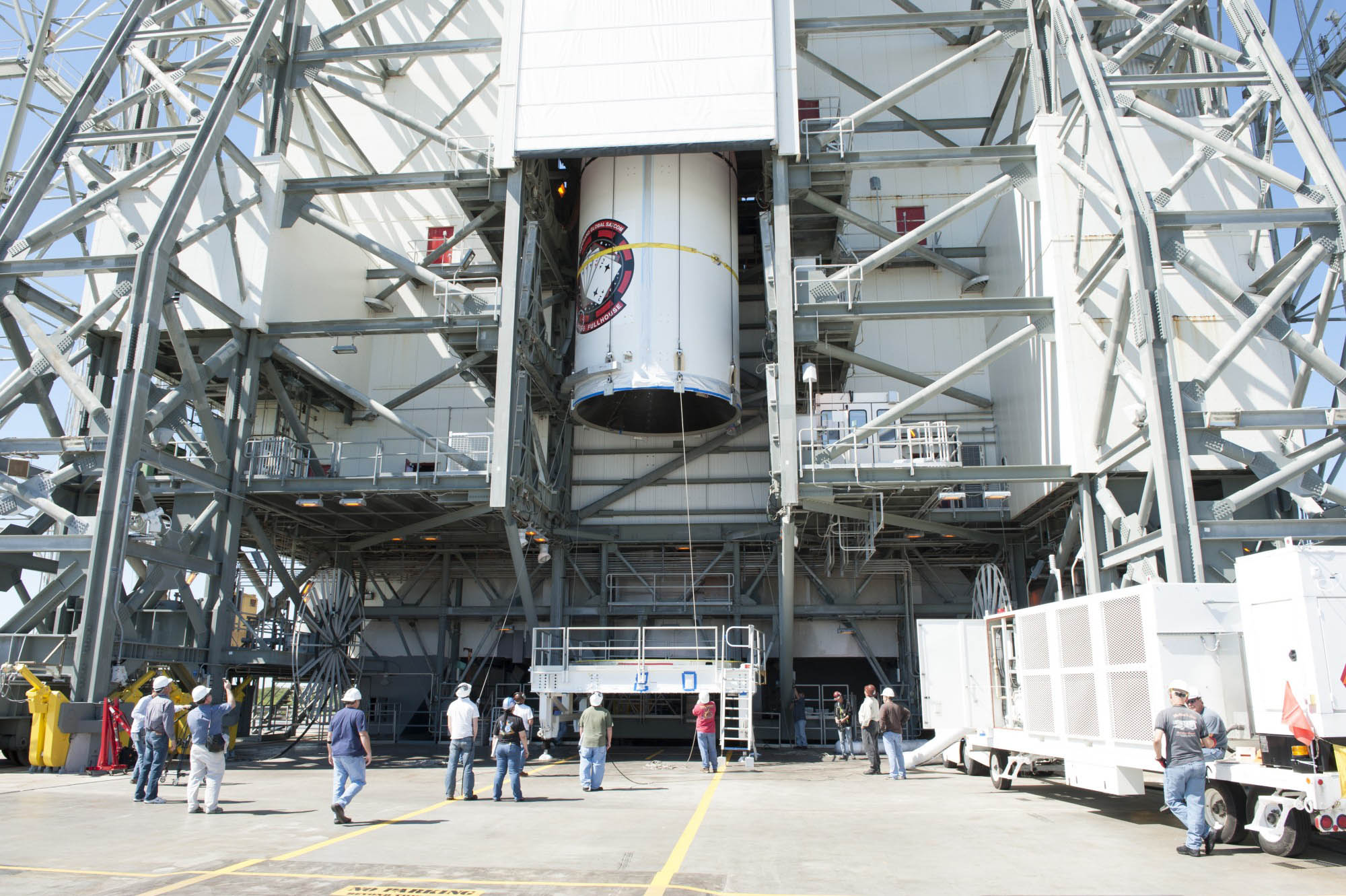 WGS-5 Satellite Mated to Delta 4 Rocket
