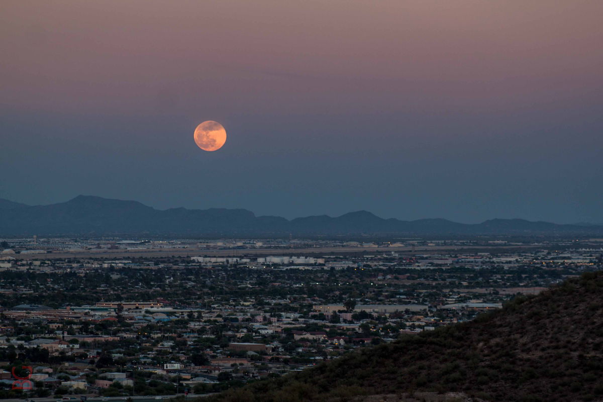 Moon Over Tucson, May 24, 2013