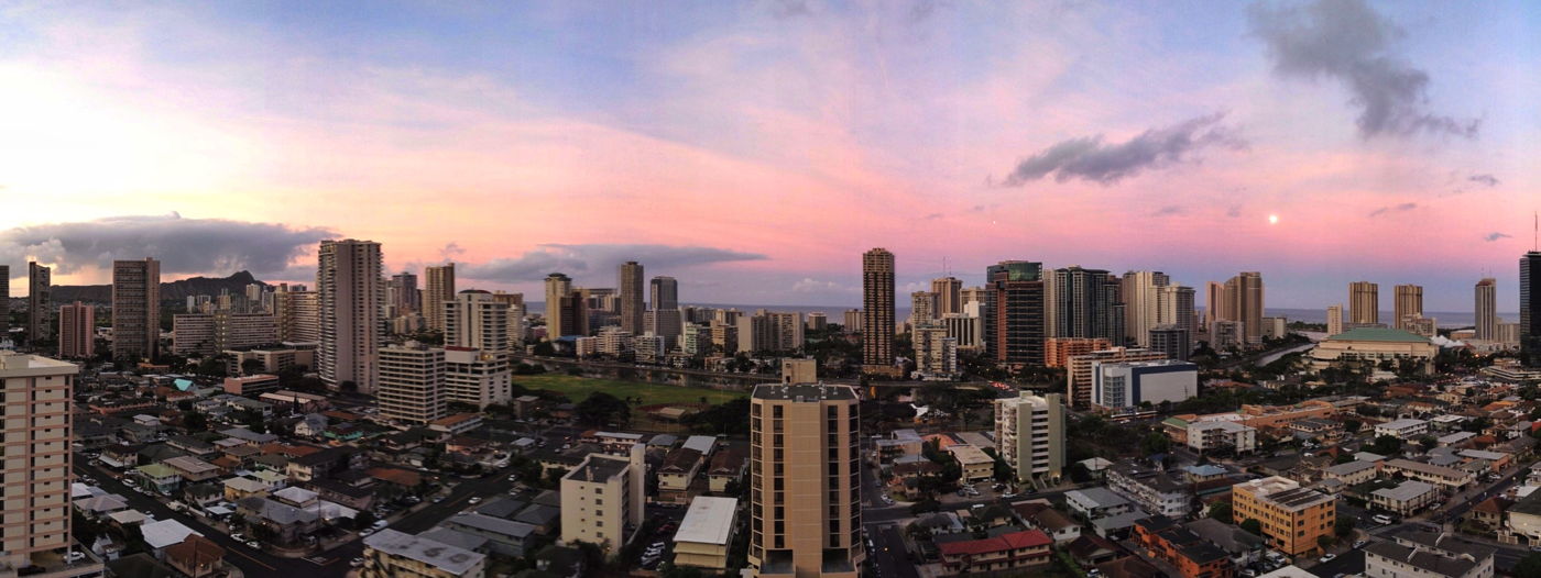 Moonset Over Hawaii