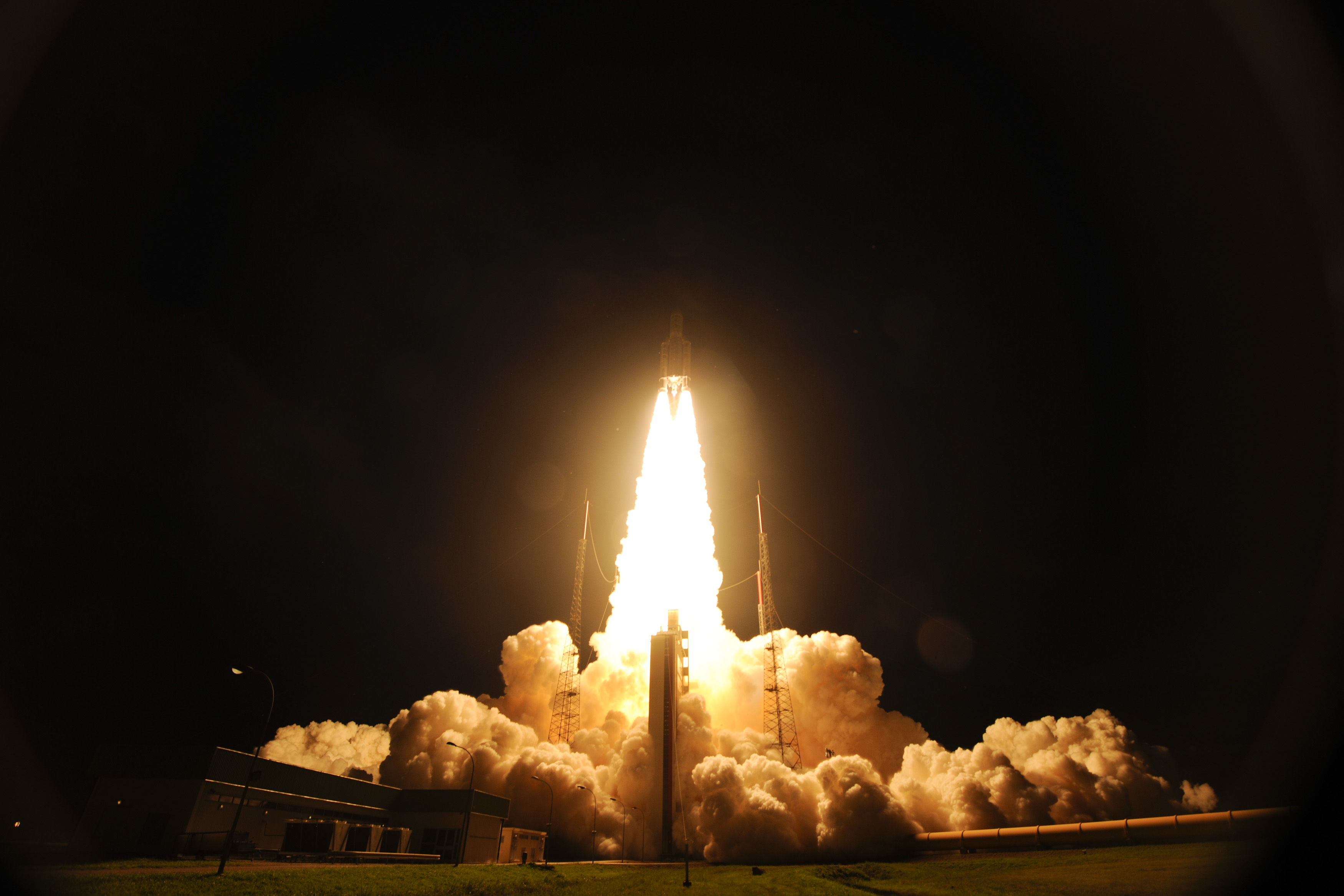 Ariane 5 Begins Flight to ISS with ATV-4