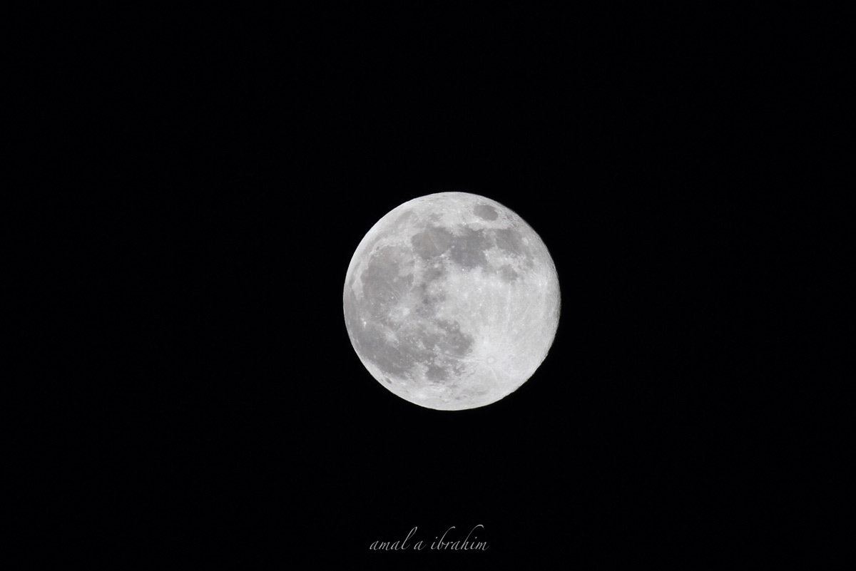 June 2013 Supermoon Seen in Saudi Arabia.