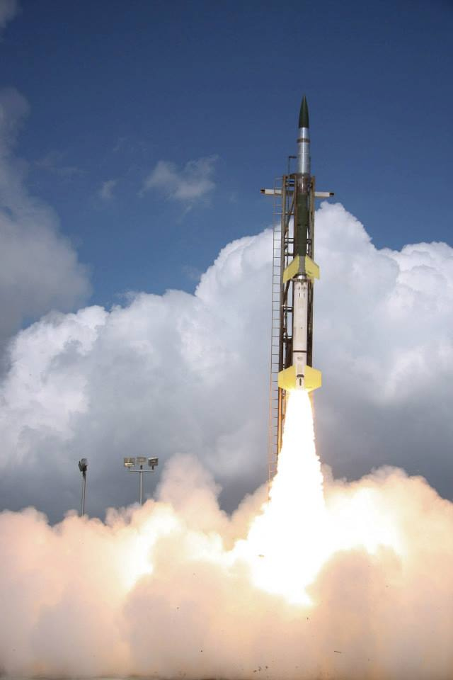Daytime Dynamo Rocket Launch