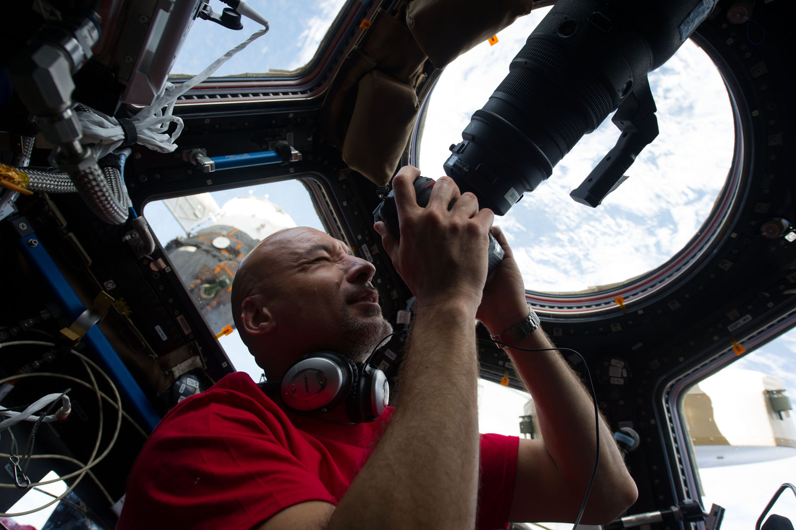Italian Astronaut Luca Parmitano: Shutterbug