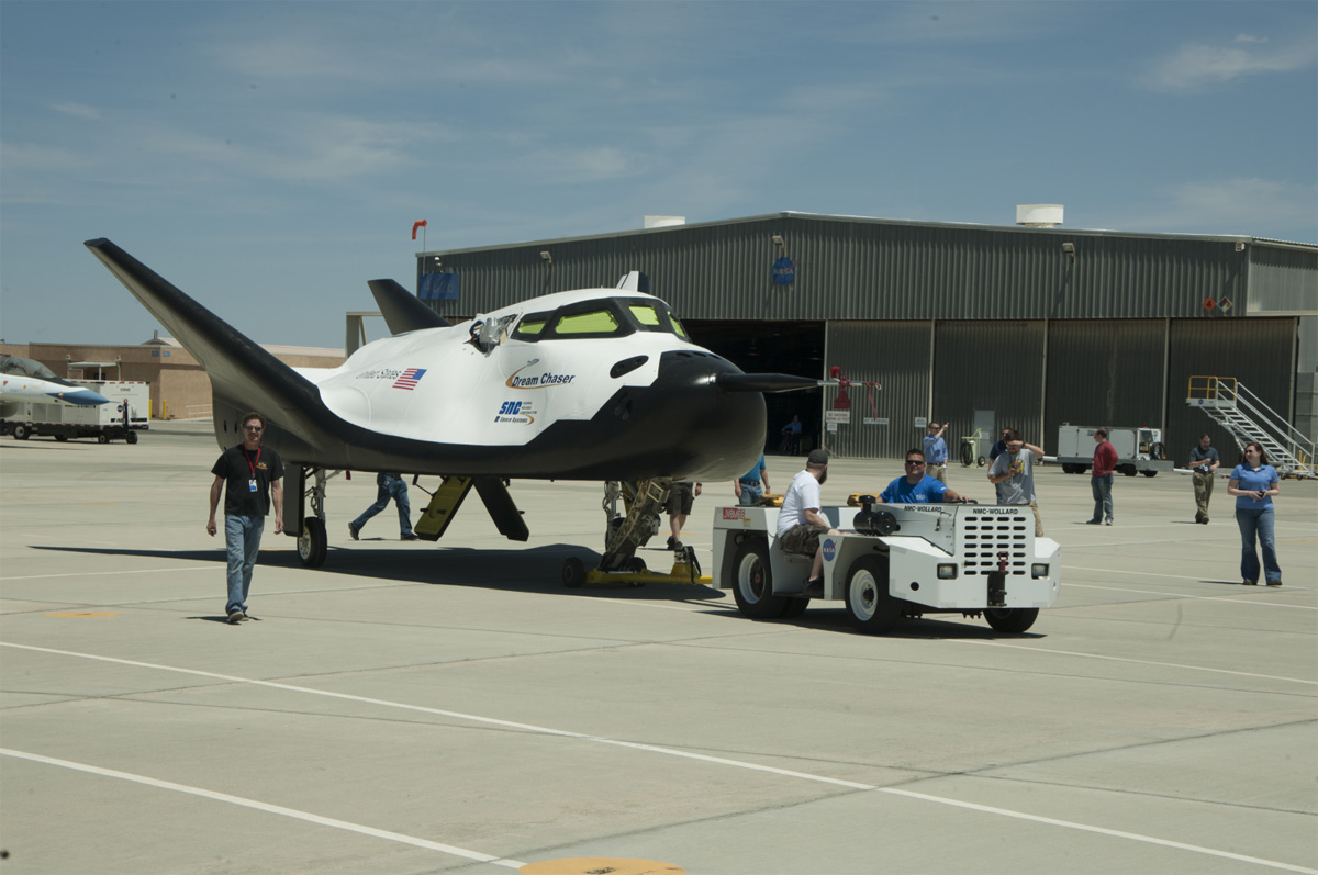 Dream Chaser Prepared for Tow Testing