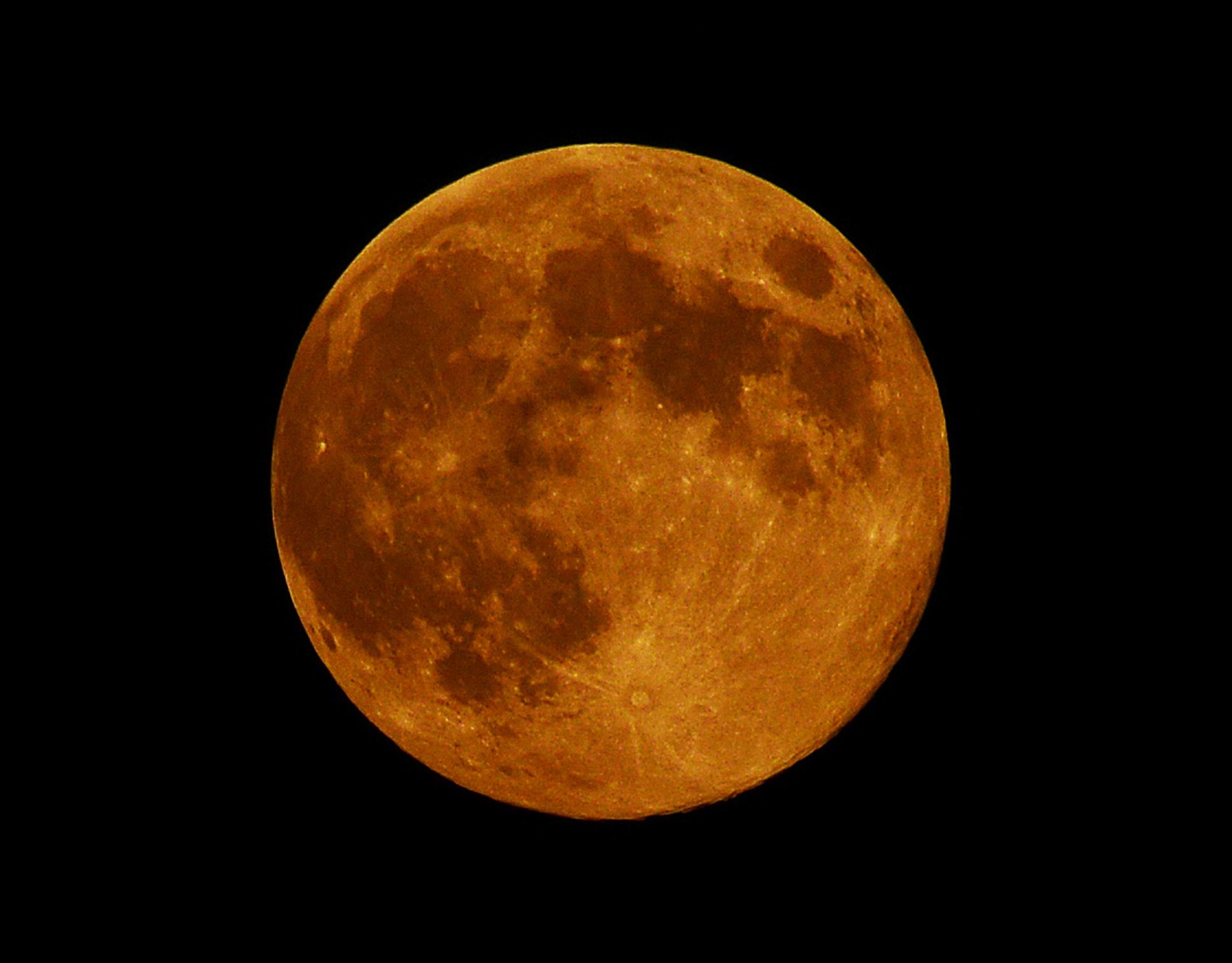 ‘Blue Moon’ Over Connecticut