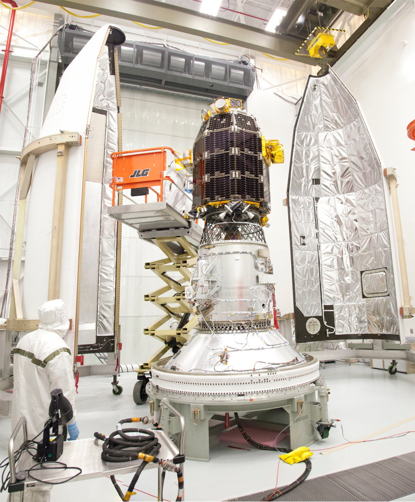 LADEE Spacecraft Prepared for Encapsulation