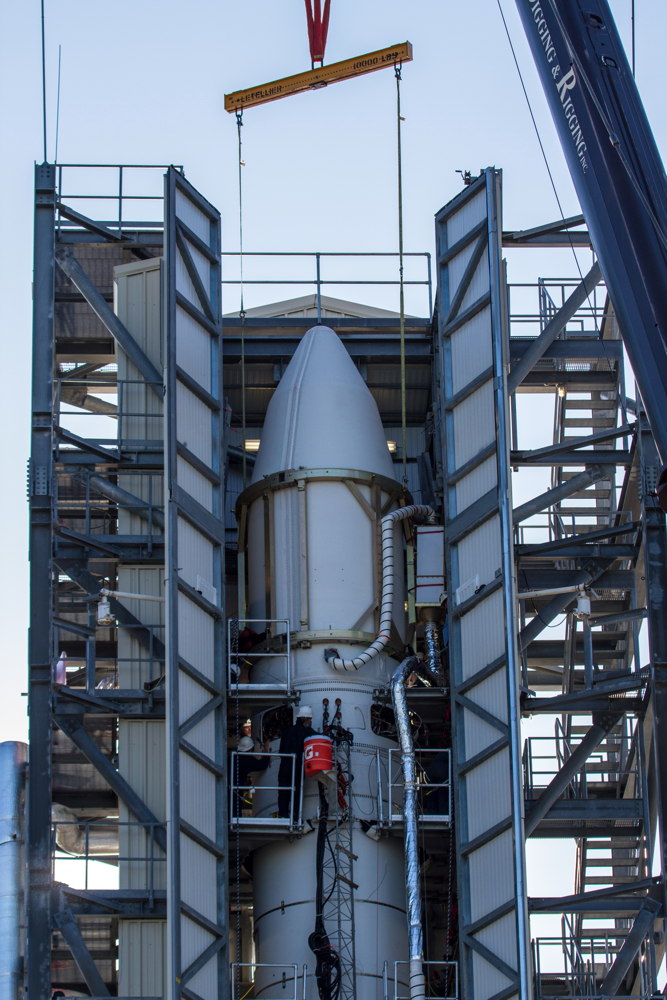 LADEE Spacecraft and Full Minotaur V Launch Vehicle Stack
