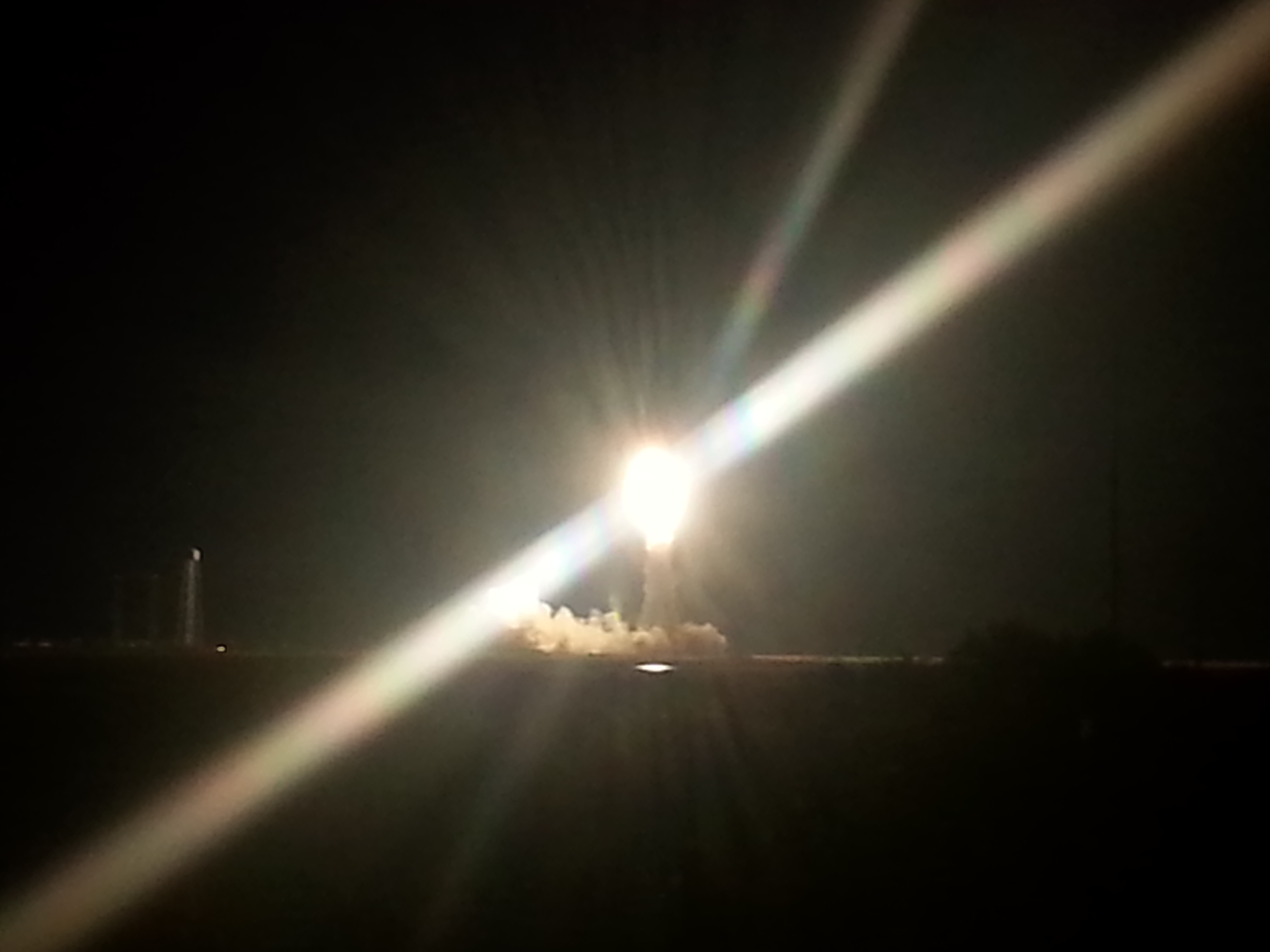 NASA's LADEE Probe Blasts Off — Nearby View