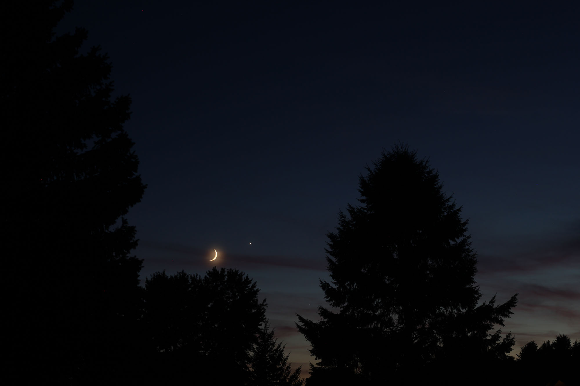 Venus Near Moon on Sept. 8, 2013: Samuel J. Hartman