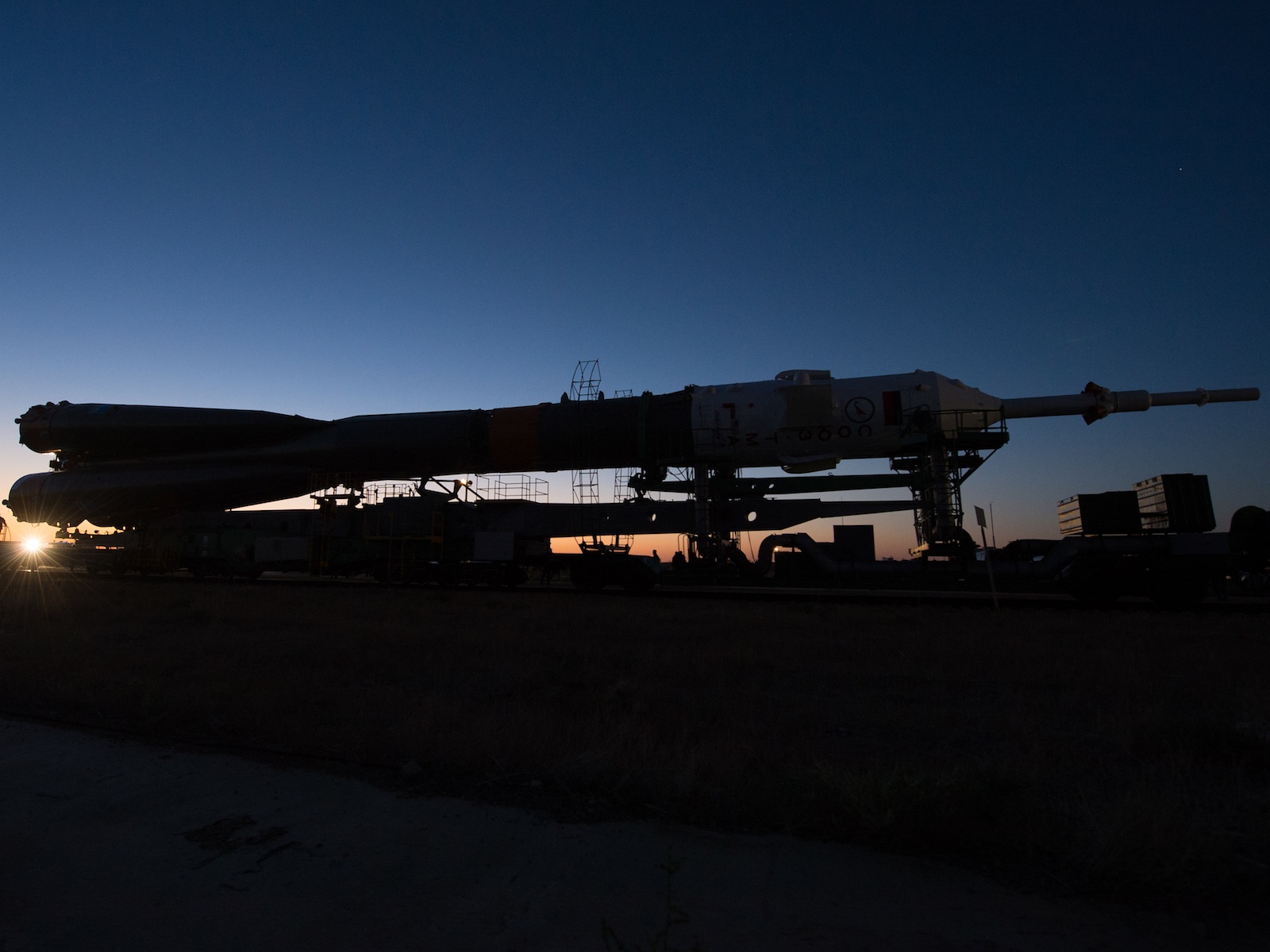 Expedition 37 Soyuz Rollout space wallpaper