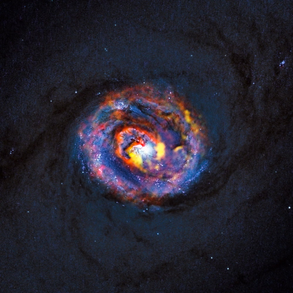 'Black Hole Indigestion' Captured by Giant Radio Telescope
