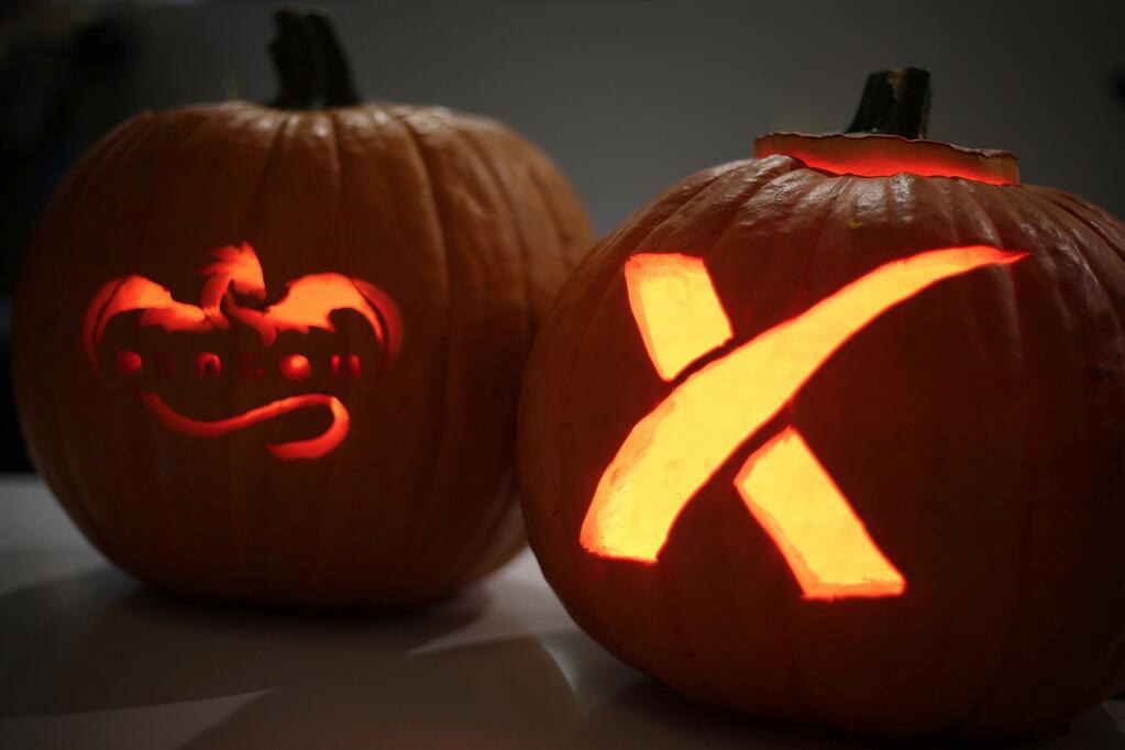 SpaceX Halloween Pumpkins 2013