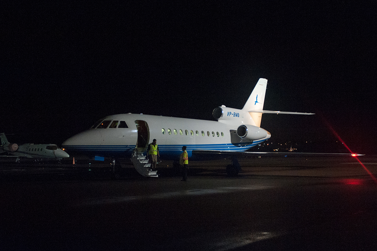 Dassault Falcon 900B