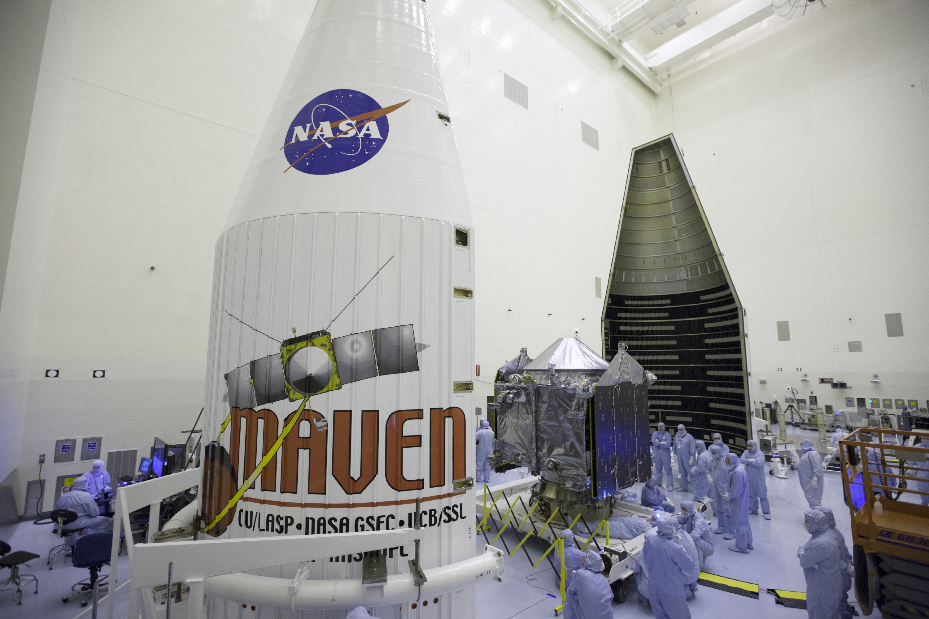 Prepping MAVEN at Payload Hazardous Servicing Facility