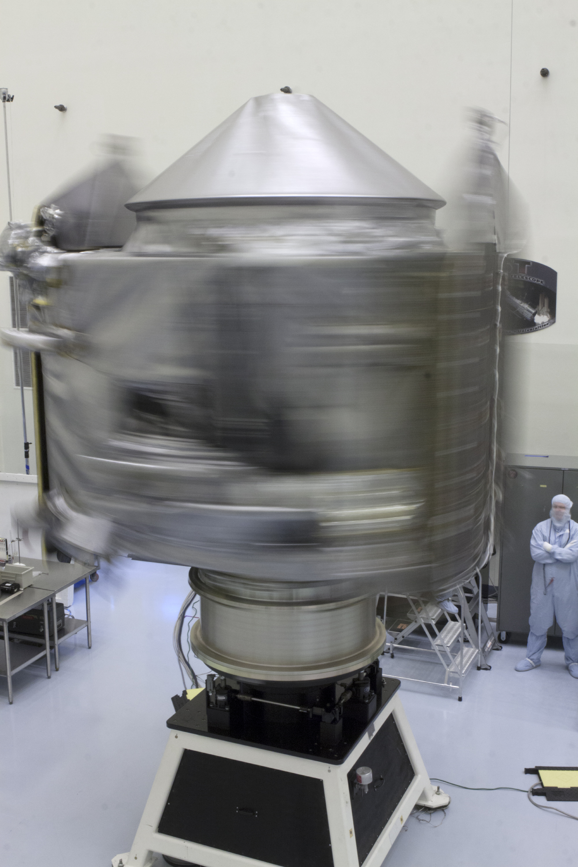 Technicians Perform MAVEN Spin Test