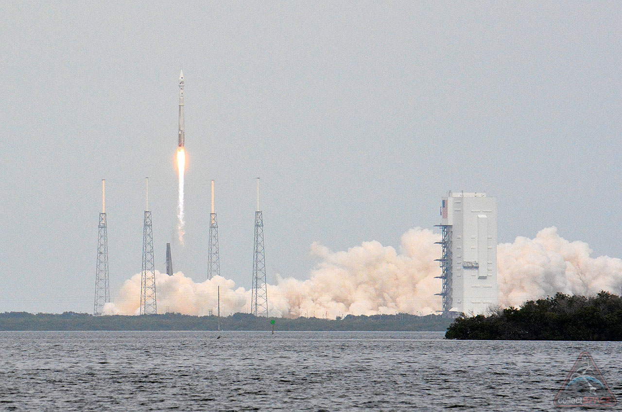 MAVEN Launch With Vertical Integration Facility
