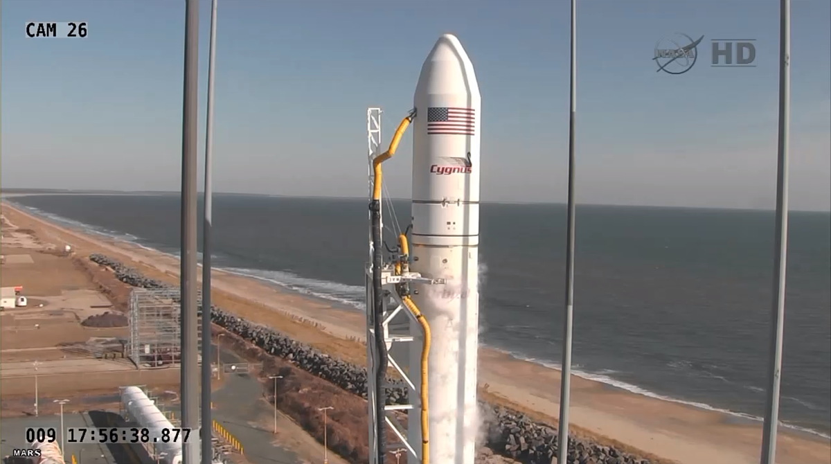 Antares Rocket Ready to Launch, Jan. 9, 2014