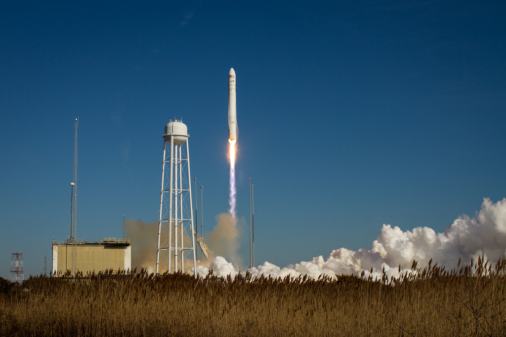 Antares Lifts Off: Jan. 9, 2014