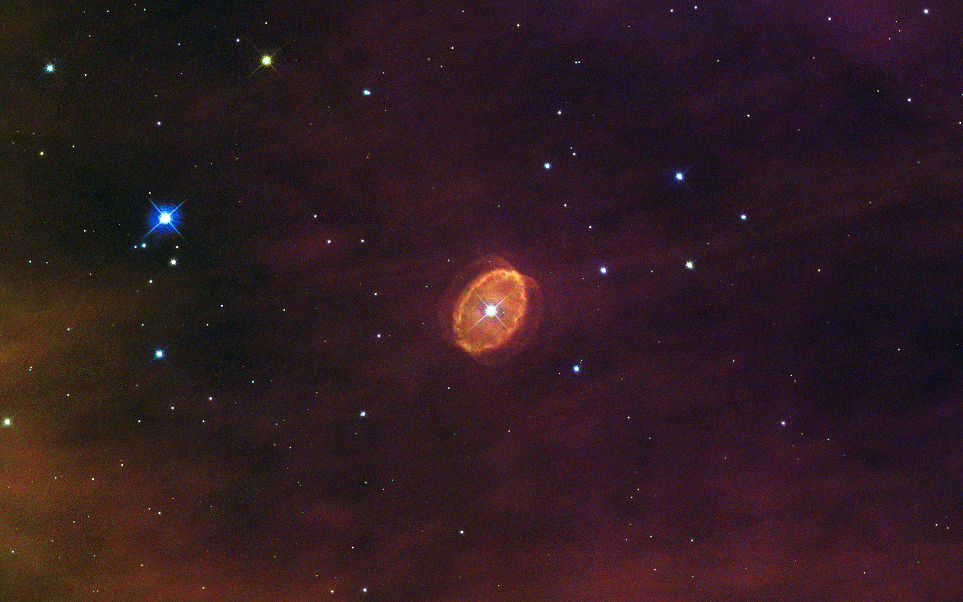 Hubble Telescope Sees Star That May Explode Soon (Photo)