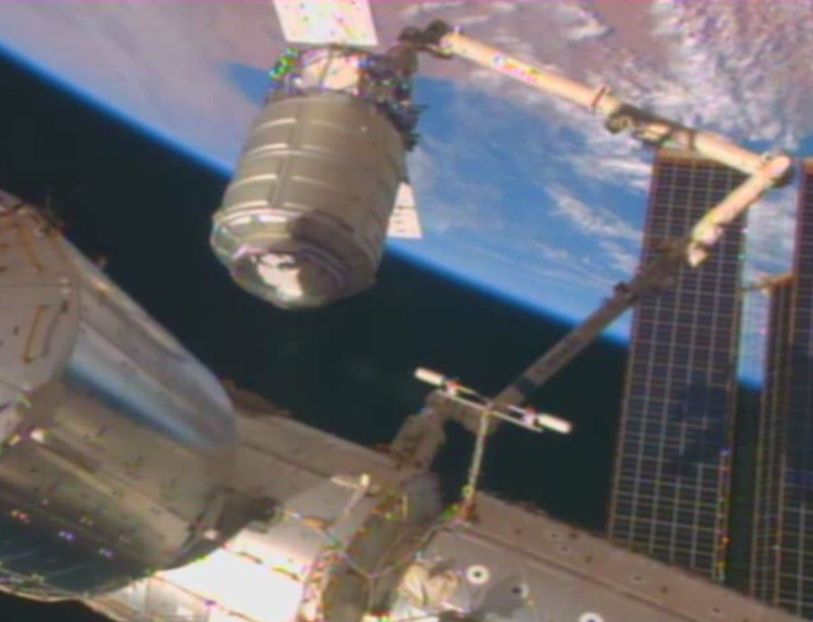 Cygnus Cargo Ship and the Earth: Jan. 12, 2014