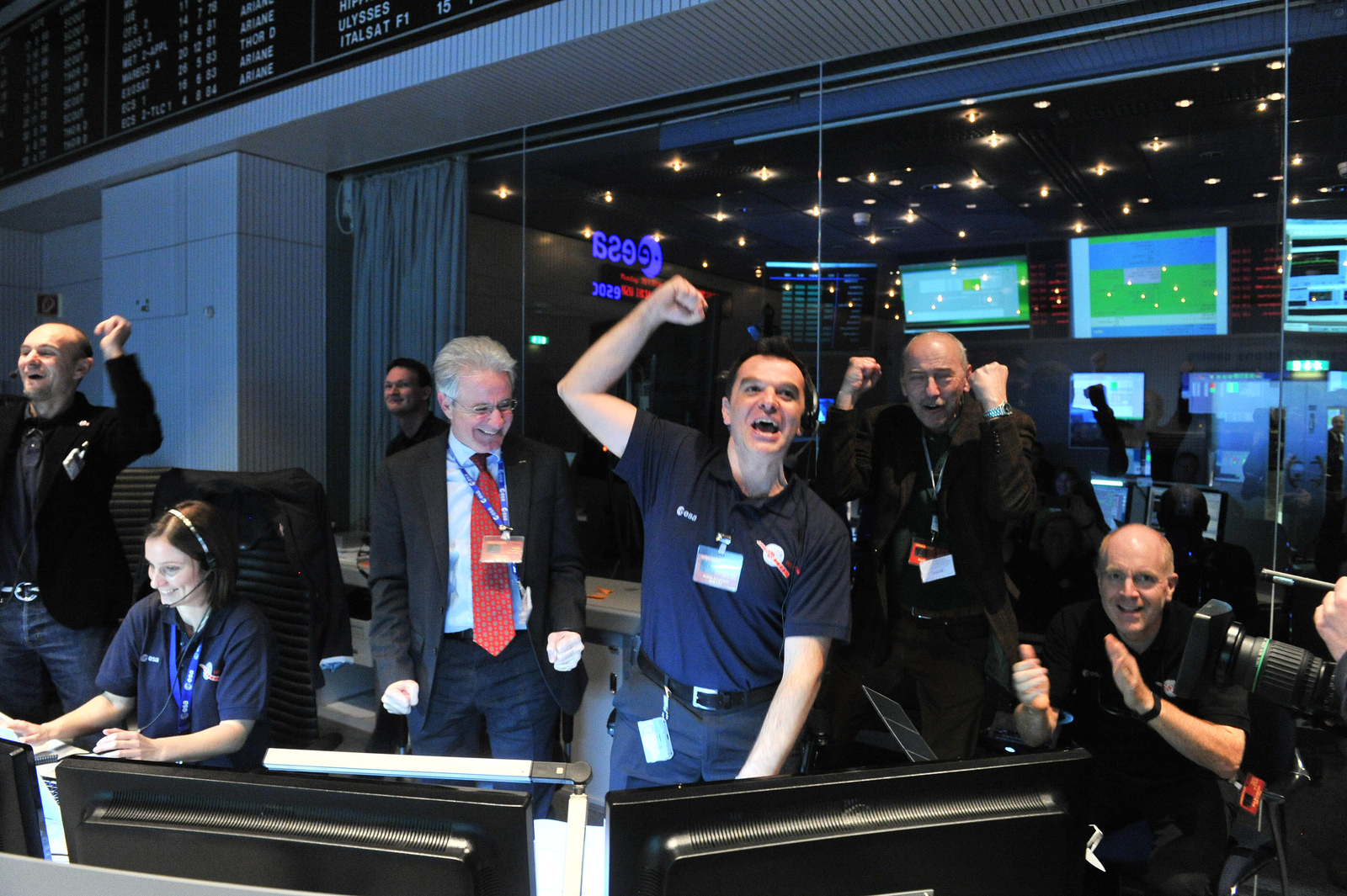 Rosetta Wakes Up!