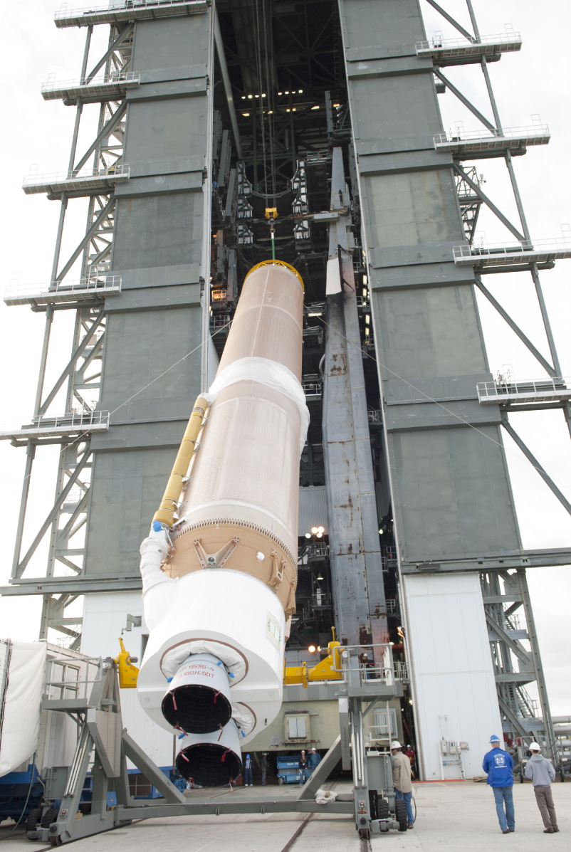 TDRS-L: Atlas V First Stage Goes Vertical