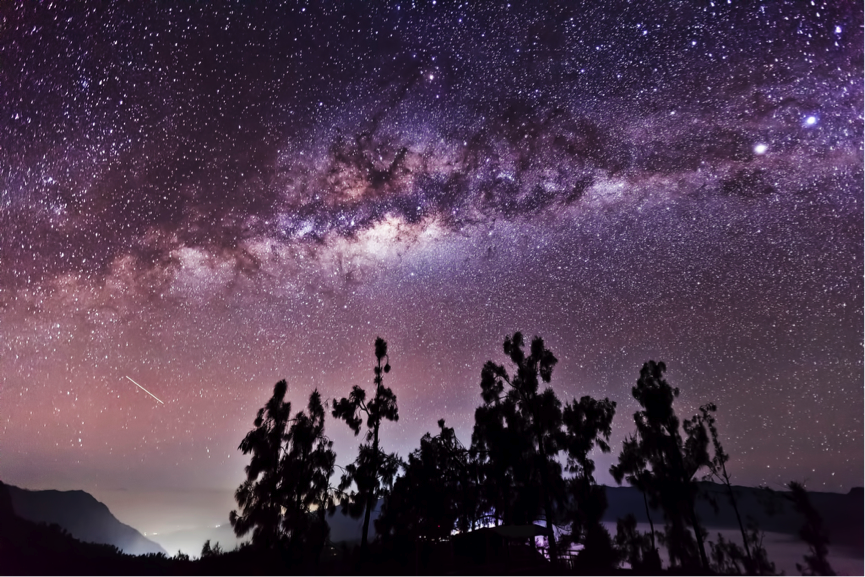 Photos: Jaw-Dropping Stargazing Views from Indonesia's Mount Bromo (Photos)