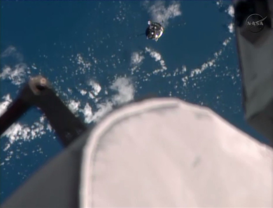 Progress 54 Approaches International Space Station