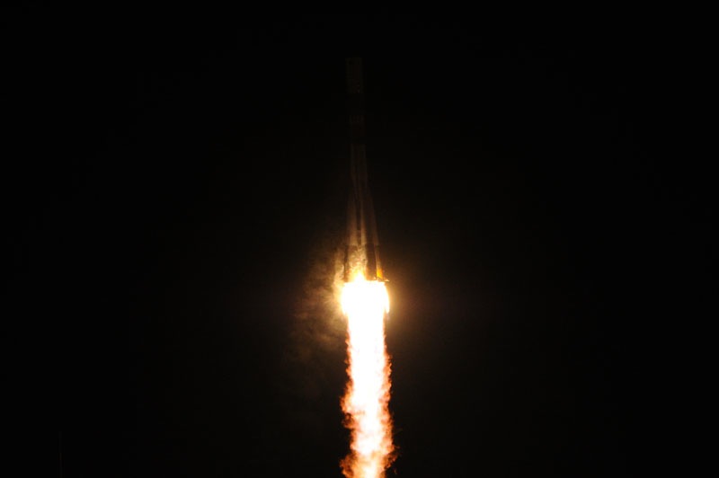 Progress 54 Lifts Off