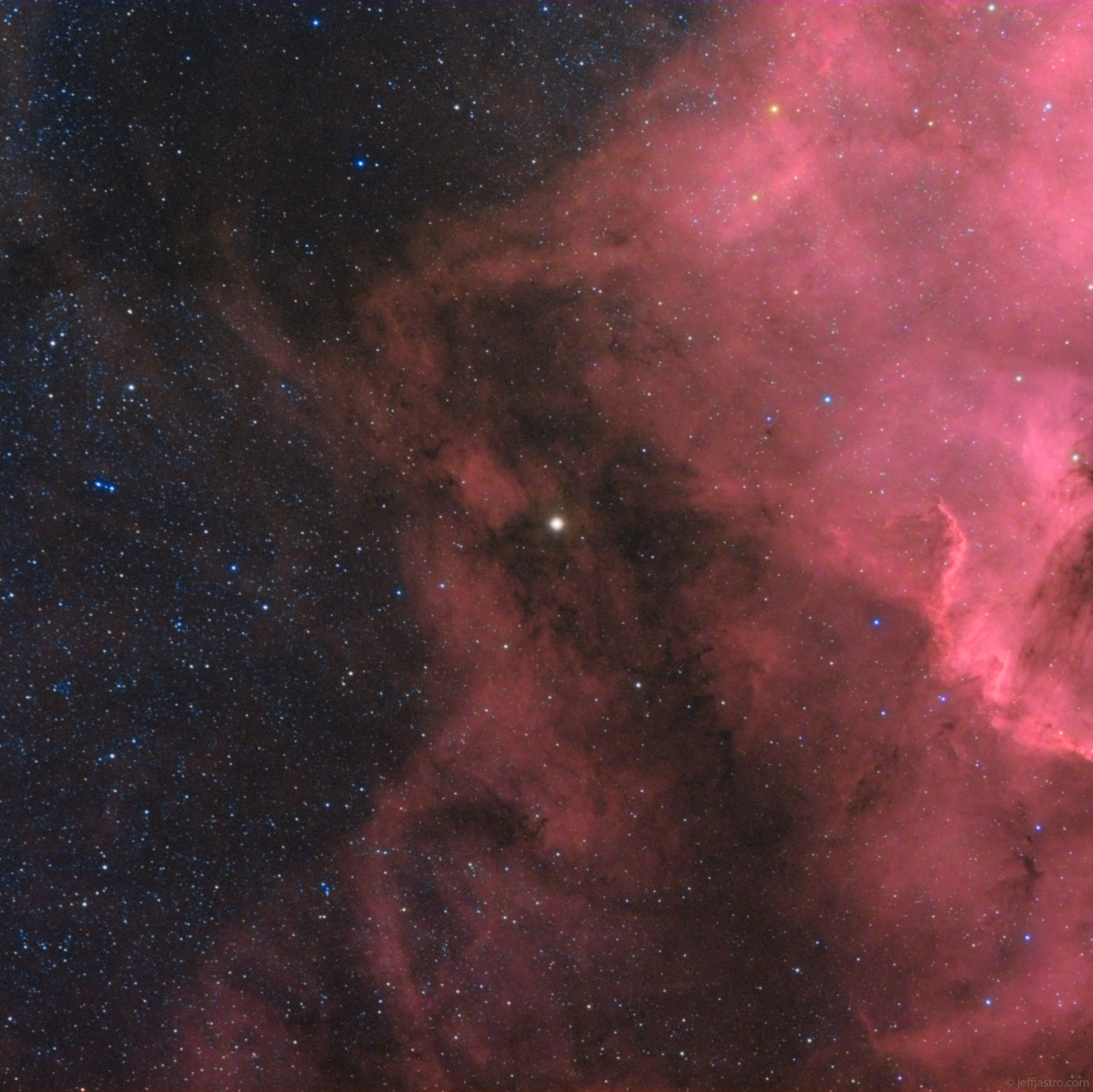 Orange Supergiant Star Shines Through Hazy Nebula in Amazing Photo