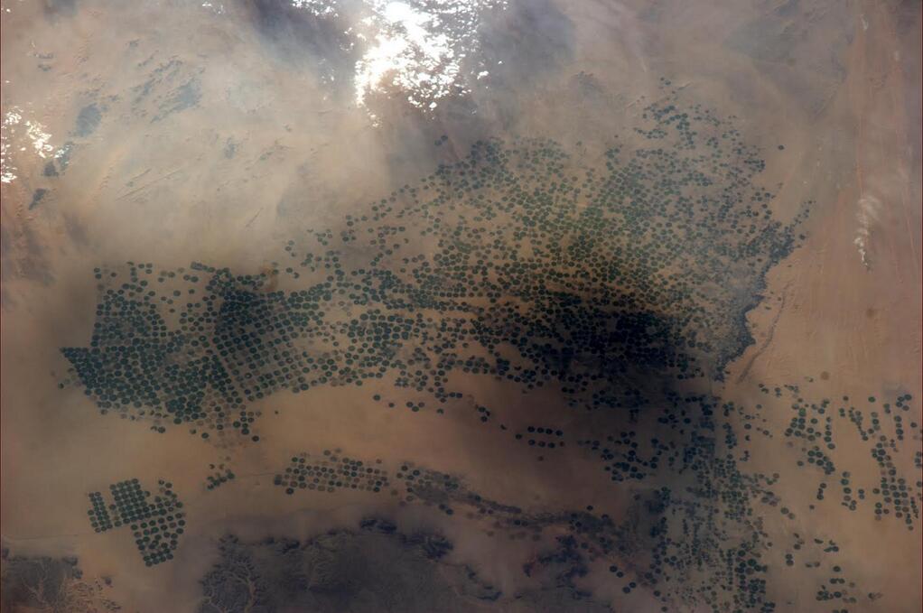 Rick Mastracchio: Wells in Middle East