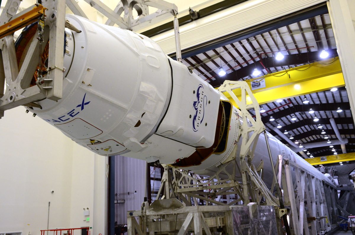 Falcon 9 and Dragon Mated