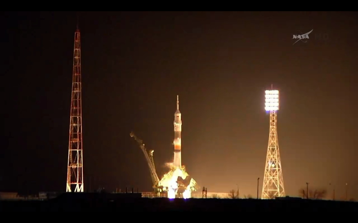 Expedition 39 Just Prior to Launch