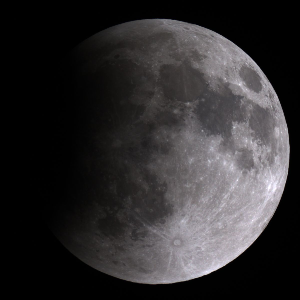 April 15, 2014 Total Lunar Eclipse Begins: Mt. Lemmon SkyCenter