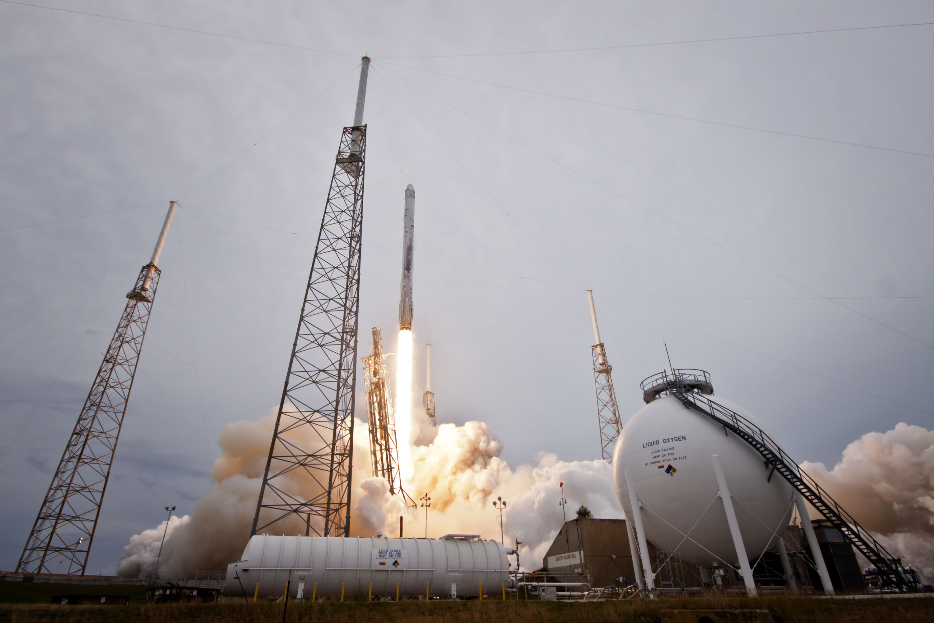SpaceX Launches 3rd Dragon Delivery Mission