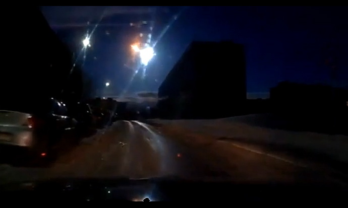 Déjà Vu: Bright Fireball Explodes Over Russia (Video)