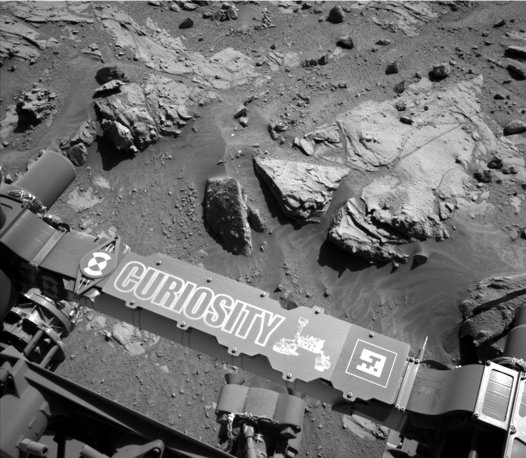 Curiosity Mars Rover Beside Sandstone Target 'Windjana'