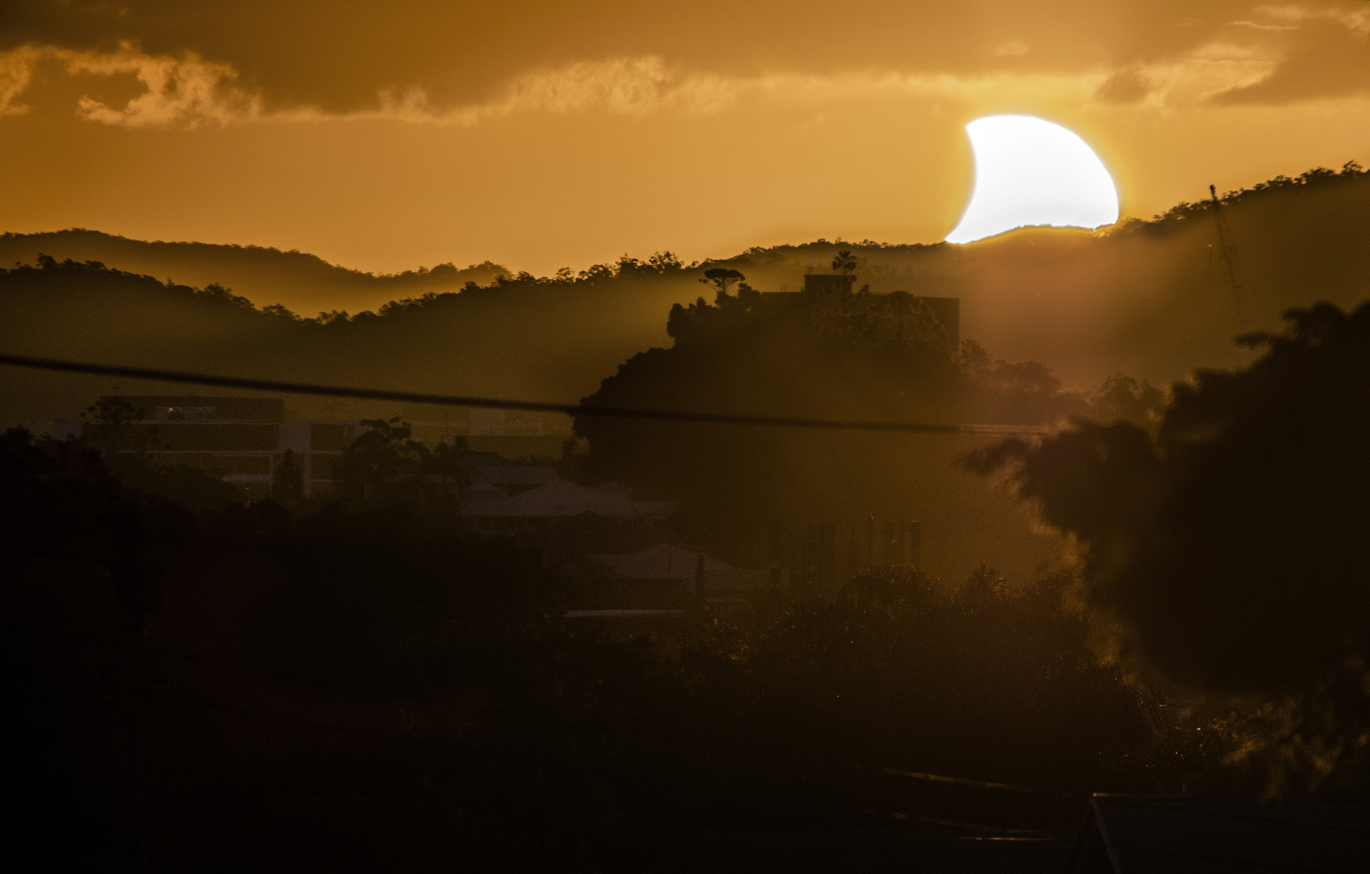 Stunning Sunset Solar Eclipse: CJ Armitage