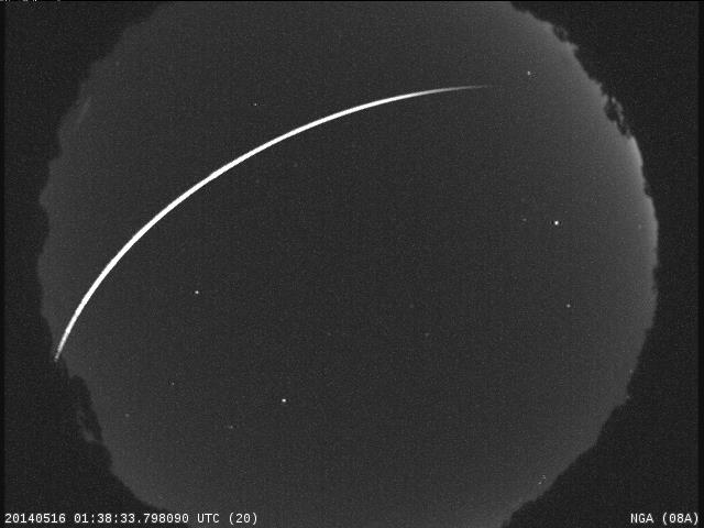 Brilliant Fireball Streaks Over Southeastern US