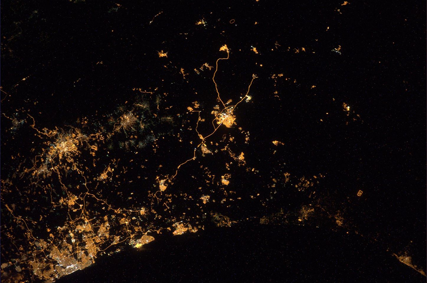 Astronaut Spots Explosions over Israel and Gaza from Space