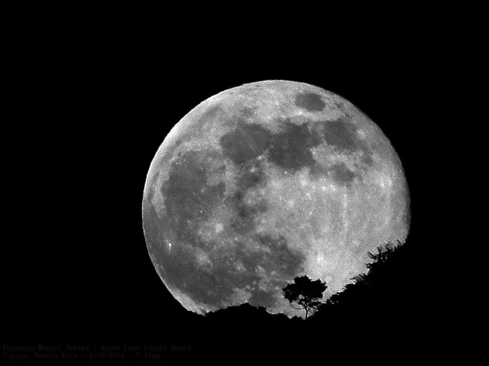 August 2014 Supermoon Over Caguas, Puerto Rico